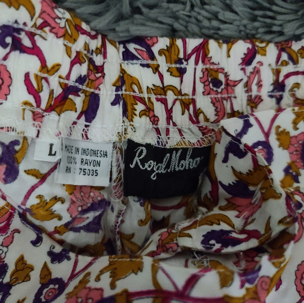 Shorts - Picture 7 of 7